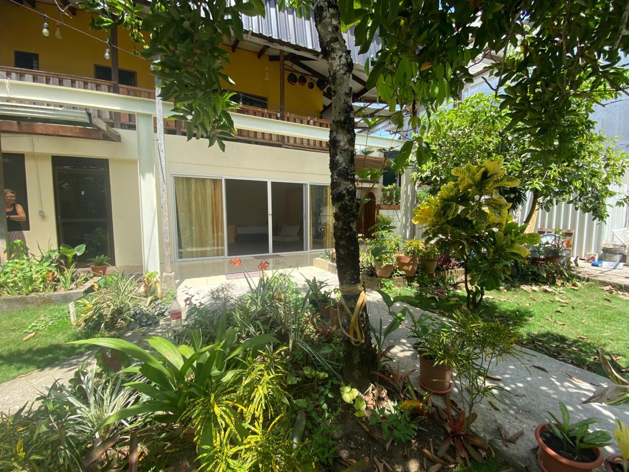 Pura Vida Boutique Puerto Viejo de Talamanca